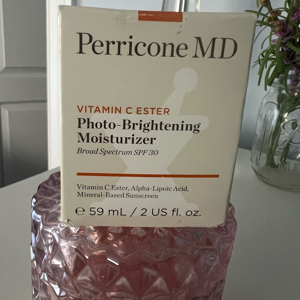 Perricone MD Vitamin C Ester Moisturizer with SPF 30